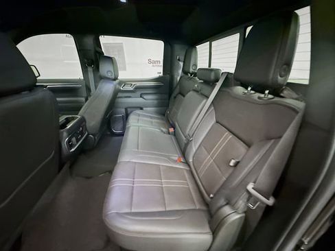 Used 2024 Chevrolet Silverado 1500 High Country w/ Technology Package image 28