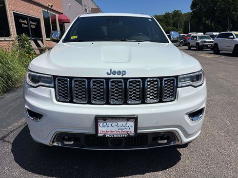 Used 2019 Jeep Grand Cherokee Overland AWD/4WD image 2