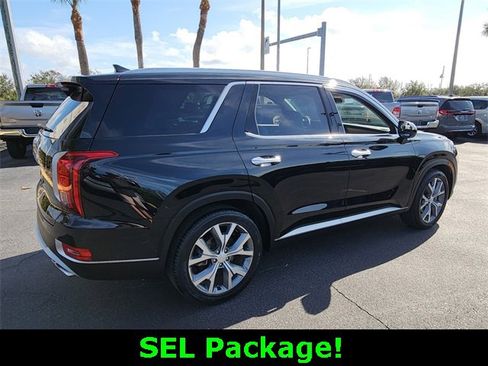Used 2022 Hyundai Palisade SEL w/ Premium Package image 7