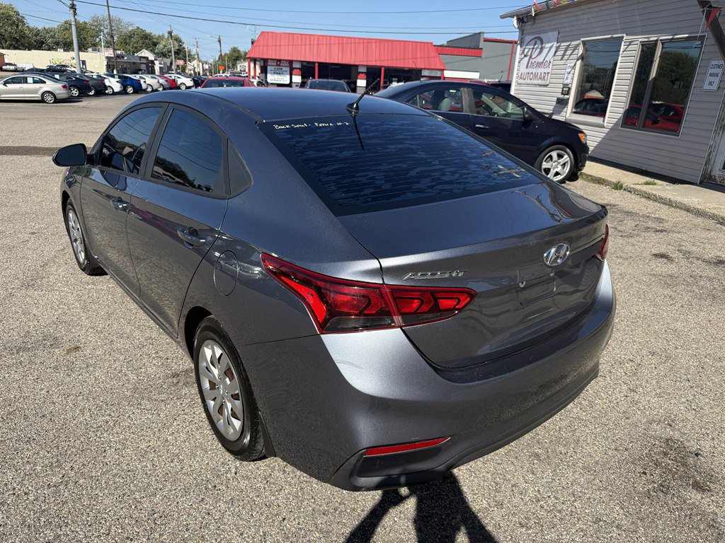 Used 2018 Hyundai Accent SE FWD image 4