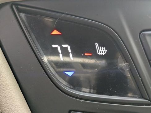 Used 2020 Buick Envision Essence image 26