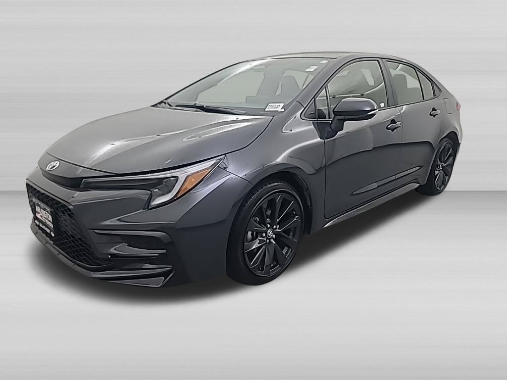 Used 2026 Toyota Corolla SE FWD image 9