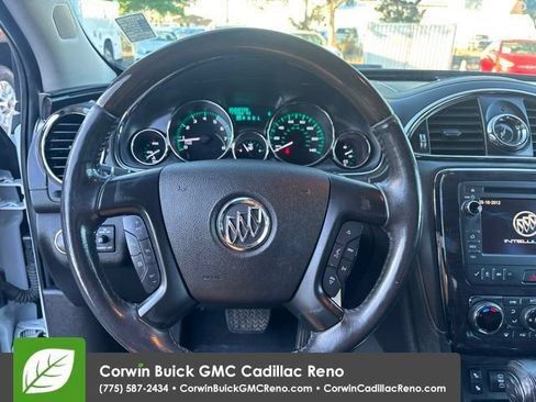 Used 2017 Buick Enclave Leather AWD/4WD image 18