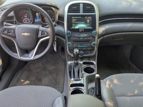 Used 2016 Chevrolet Malibu LT w/ Power Convenience Package image 22