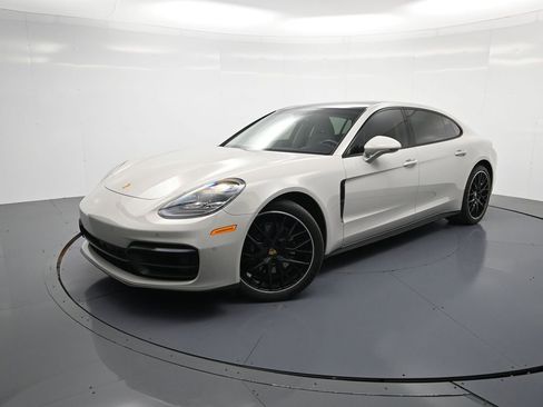 Used 2022 Porsche Panamera 4 Executive AWD/4WD image 28