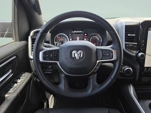 Used 2022 RAM 1500 Big Horn AWD/4WD image 25