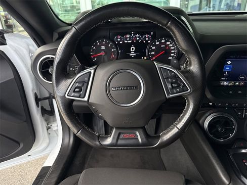 Used 2022 Chevrolet Camaro SS image 14