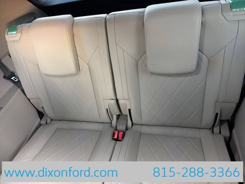 New 2026 Volkswagen Atlas SEL Premium R-Line image 24