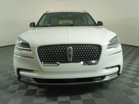 Used 2020 Lincoln Aviator Reserve w/ Elements Package Plus RWD image 2