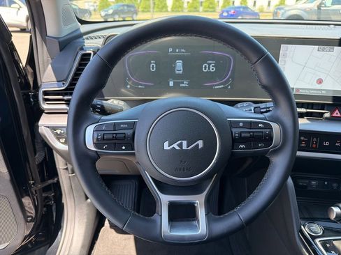 Certified 2025 Kia Sportage EX w/ Premium Package FWD image 10