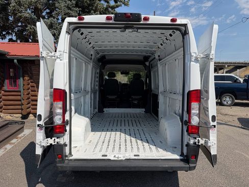 Used 2023 RAM ProMaster 2500 FWD image 19