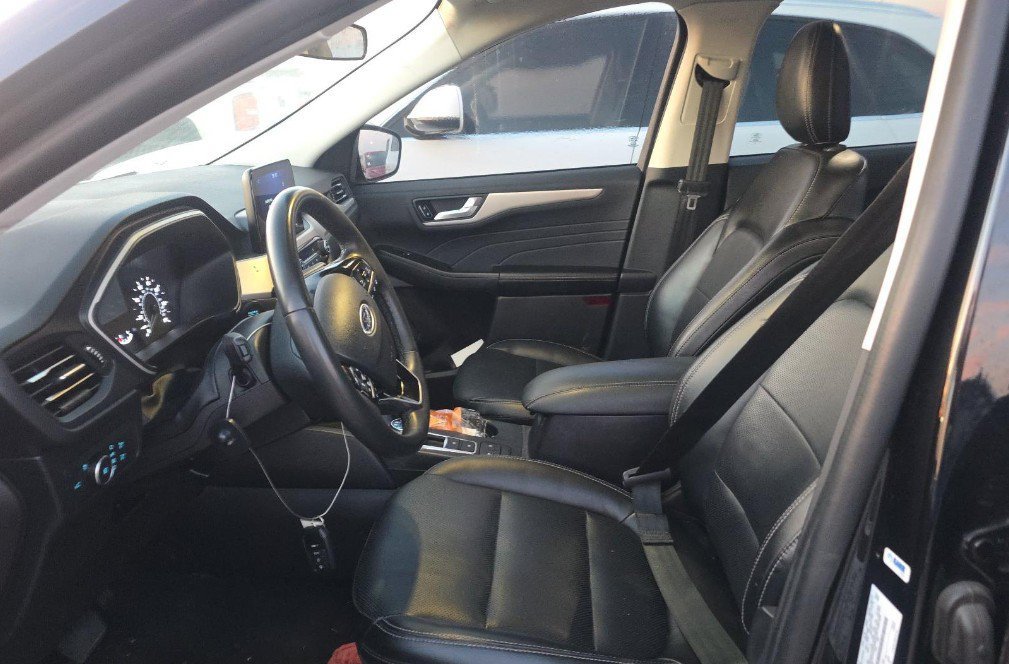 Used 2022 Ford Escape SEL FWD image 5