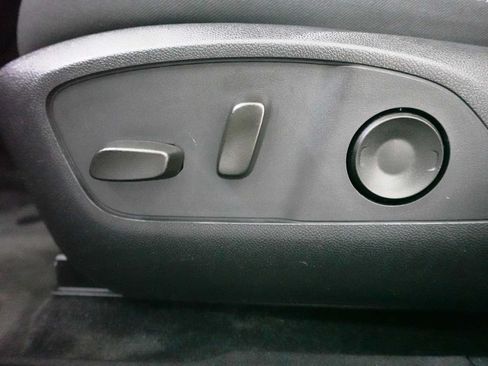 Used 2024 Honda Prologue EX image 14