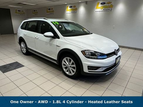 Used 2019 Volkswagen Golf Alltrack S AWD/4WD image 1