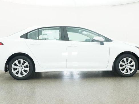 New 2026 Toyota Corolla LE FWD image 27