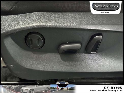 Used 2022 Volkswagen Tiguan SE image 15