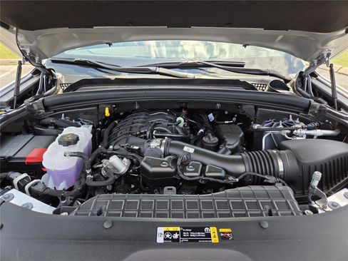 New 2025 Jeep Grand Cherokee Altitude RWD image 66