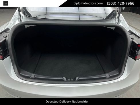 Used 2018 Tesla Model 3 Long Range image 39