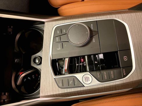 New 2026 BMW 330i Sedan w/ Premium Package image 7