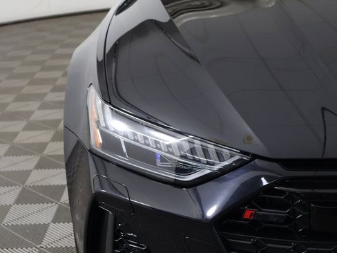 Used 2022 Audi RS 7 Sportback image 18