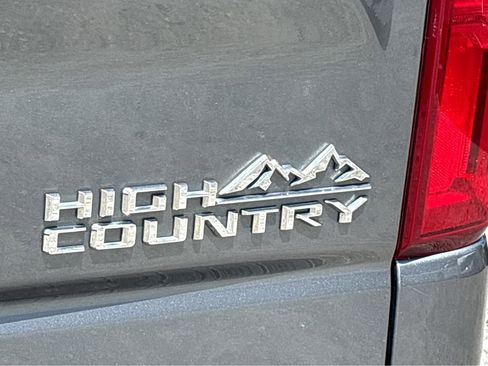 Certified 2021 Chevrolet Silverado 1500 High Country w/ Technology Package image 23