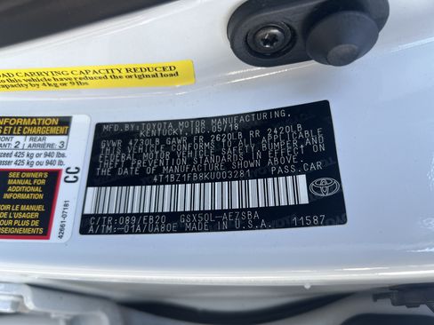 Used 2019 Toyota Avalon Touring FWD image 31