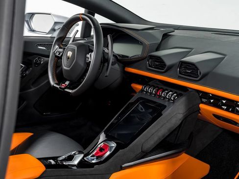Used 2023 Lamborghini Huracan Tecnica RWD image 32