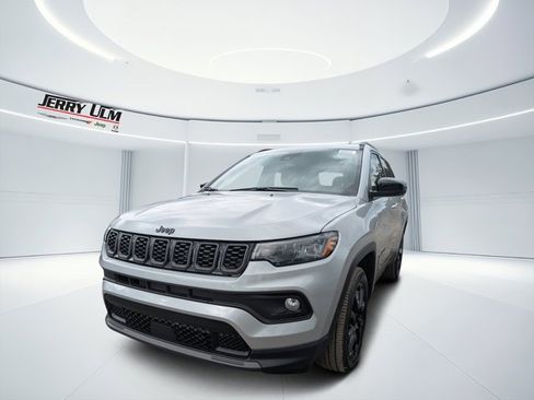 New 2026 Jeep Compass Latitude image 6