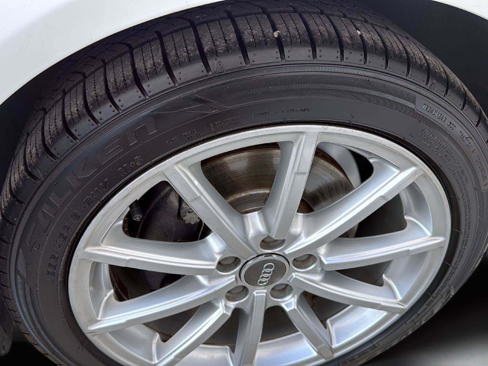 Used 2015 Audi A4 2.0T Premium FWD image 14