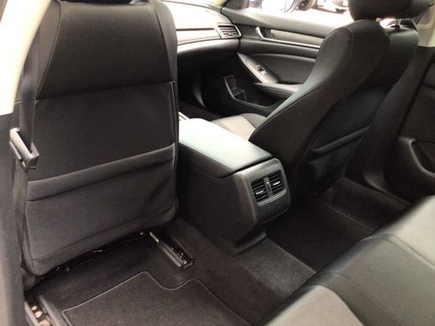 Used 2019 Honda Accord EX image 21