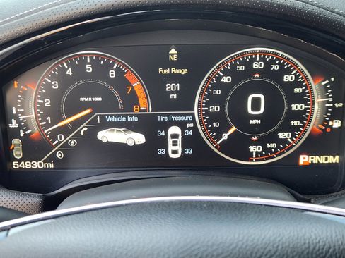 Used 2014 Cadillac XTS Premium image 10