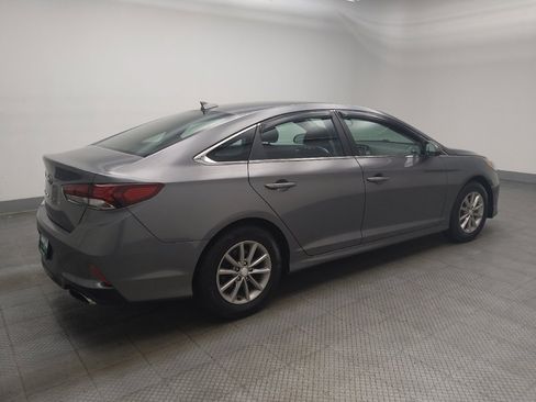 Used 2018 Hyundai Sonata SE FWD image 10