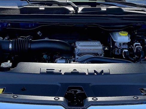 New 2026 RAM 1500 Big Horn AWD/4WD image 11