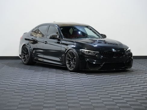 Used 2018 BMW M3 w/ Competition Package RWD image 5