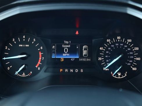 Used 2020 Ford Edge SE image 19