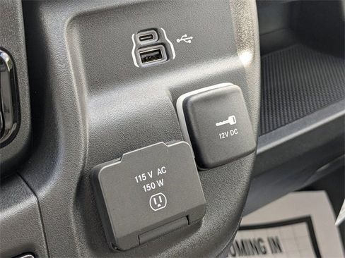 New 2025 RAM ProMaster 2500 w/ Convenience Group image 22