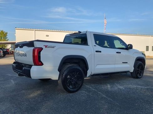 Used 2022 Toyota Tundra SR5 image 4