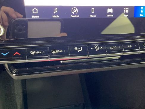 New 2025 Jeep Wagoneer L Series II image 19