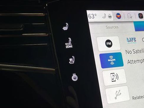 Used 2024 Jeep Grand Wagoneer Series III w/ HD Trailer Tow Package image 38