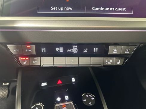 Used 2024 Audi Q4 e-tron Premium Plus w/ Premium Plus image 23