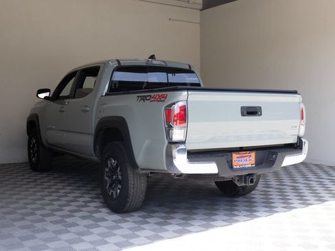 Used 2023 Toyota Tacoma TRD Off-Road AWD/4WD image 13