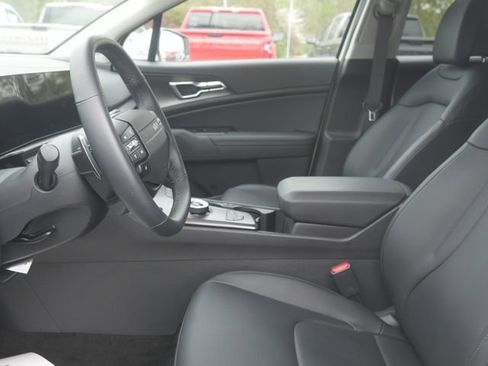 Used 2026 Kia Sportage EX w/ EX Panoramic Sunroof Package AWD/4WD image 37