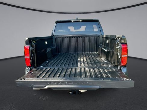 Used 2026 Toyota Tacoma SR5 RWD image 29