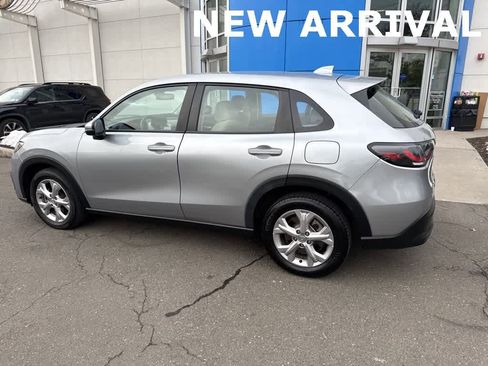 Certified 2023 Honda HR-V LX image 26