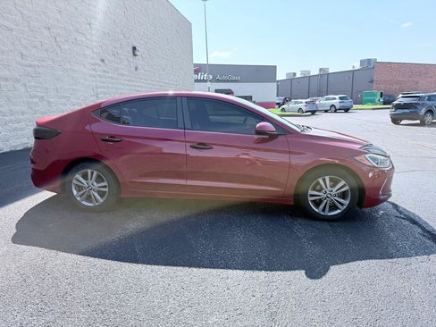 Used 2017 Hyundai Elantra Value Edition FWD image 6