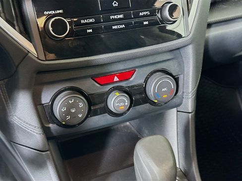 Used 2019 Subaru Crosstrek 2.0i w/ Eyesight System image 22