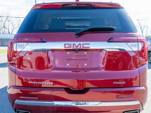 Used 2022 GMC Acadia Denali w/ Trailering Package image 7