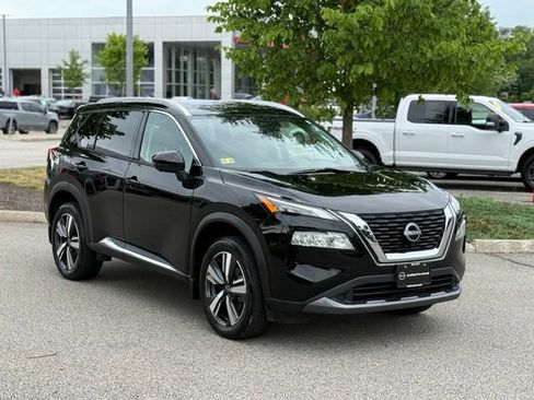Used 2023 Nissan Rogue SL AWD/4WD image 3