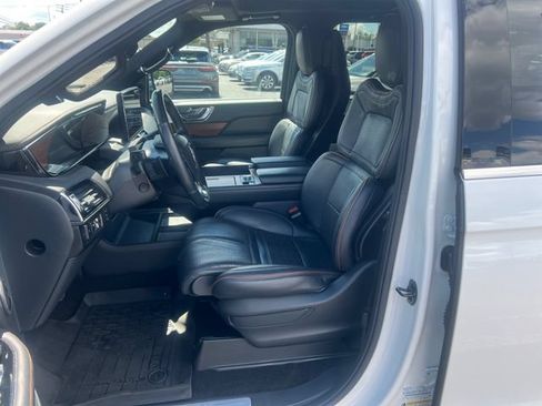 Used 2023 Lincoln Navigator Black Label AWD/4WD image 14