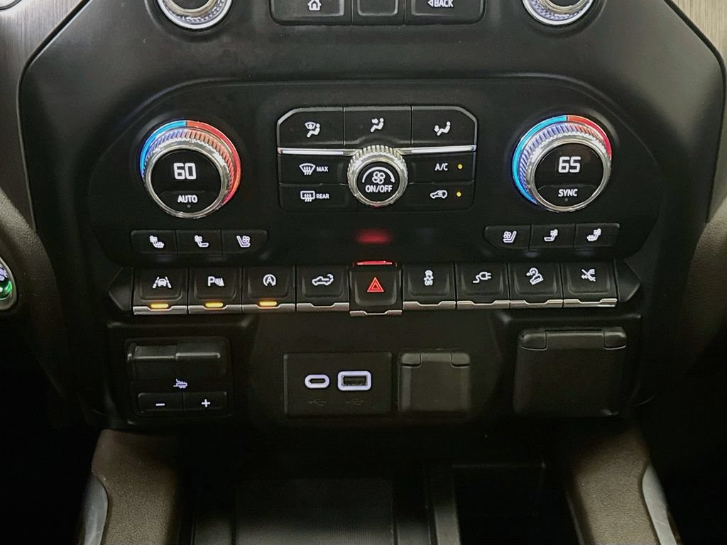 Used 2019 GMC Sierra 1500 Denali w/ Denali Ultimate Package AWD/4WD image 19
